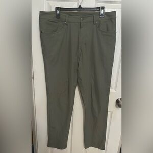 Lululemon | Men’s‎ ABC Pant Classic Green LM5968S Size 36